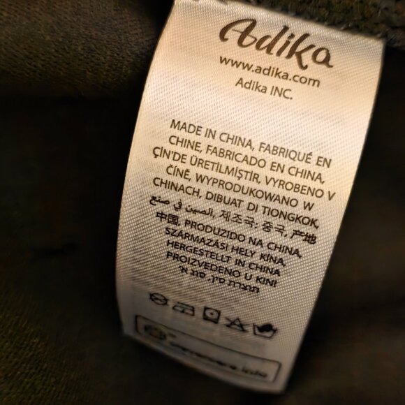 NWOT ADIKA ( MED) Crocodile Pattern Faux Patent Leather with Flare Bottom - Picture 12 of 13